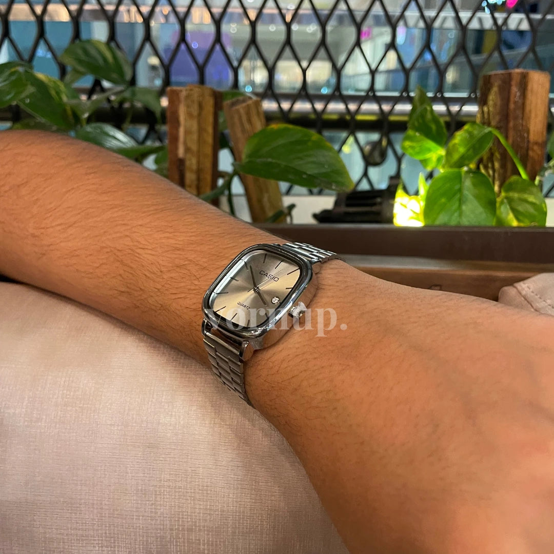 Casual Vintage Watch – 2025 Limited Edition